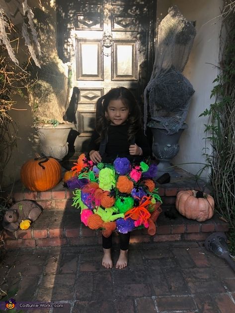 Coral Reef Costume, Diy Coral Reef, Coral Reef Dress, Blue Fairy Lights, Diy Coral, Homemade Costume, Costume Works, Costume For Kids, Halloween Costume Contest