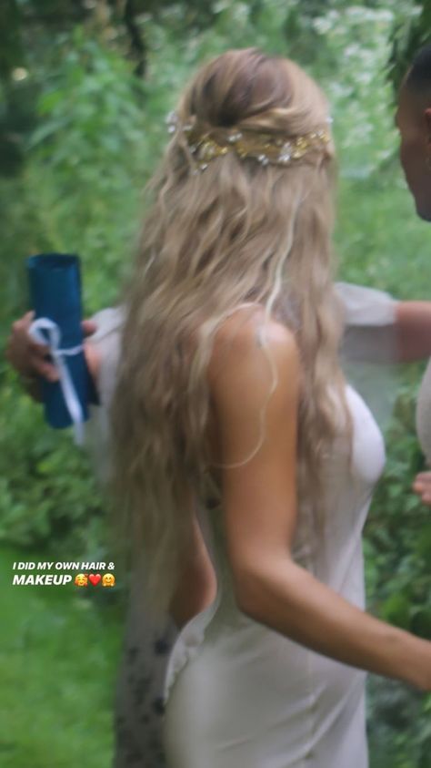 Ethereal Wedding Hair, Niykee Heaton, Hippie Wedding, Ethereal Wedding, Long Blonde, Wedding Goals, Long Blonde Hair, Dreamy Wedding, Hair Envy