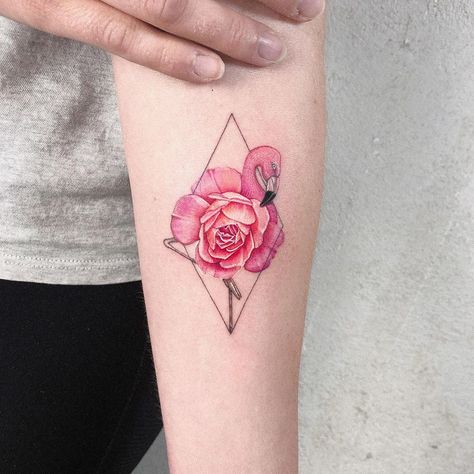 Kozo_tattoo on Instagram: “Flamingo 🌸✨” Flamingo Rose Tattoo, American Traditional Flamingo Tattoo, Flamingo Tattoos, Rip Tattoos For Mom, Infinity Symbol Tattoo, Flamingo Tattoo, Colorful Tattoo, Full Leg Tattoos, Hibiscus Tattoo