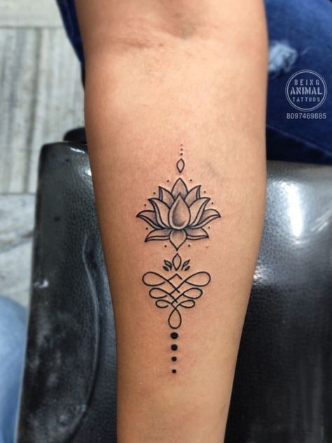 Anulom Tattoo, Lotusblume Tattoo, Small Lotus Tattoo, Lucky Tattoo, Lotus Flower Tattoo Design, Basic Tattoos, Unalome Tattoo, Flower Tattoo Arm, Tattoos For Black Skin