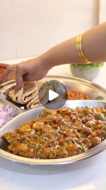 Rj Payal's Kitchen on Instagram: "Mix Veg Sabzi - Detailed Recipe  #reelitfeelit #reel #food #foodie #recipe #trending #winter #ınstagood #easyrecipe #sabzi" Mix Sabzi Recipe, Instant Sabji Recipe, Turai Sabji, Mix Veg Sabzi, Quick Sabzi Recipe, Sabji Recipe India Video, Veg Tawa Sabji, Mix Veg, February 15