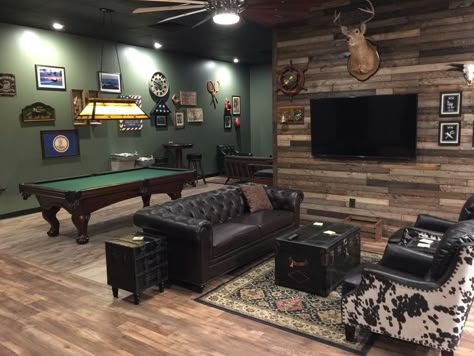 Billards Room, Barbershop Design Interior, Best Barber Shop, Barber Shop Interior, Pool Table Room, Barber Chairs, Home Bar Rooms, Man Cave Room, Barbershop Design