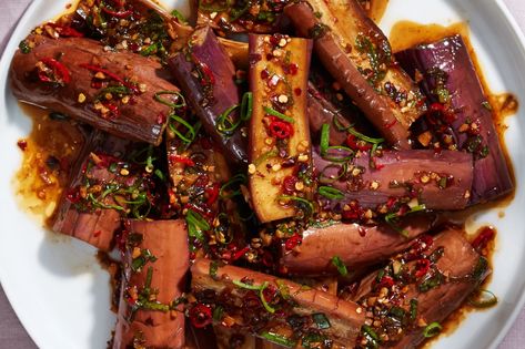 Chinese eggplant soaks up flavor like a sponge. Chinese Eggplant, Spicy Eggplant, Eggplant Salad, Baked Eggplant, Eggplant Recipes, Spicy Sauce, Most Popular Recipes, Meat Free, Red Meat