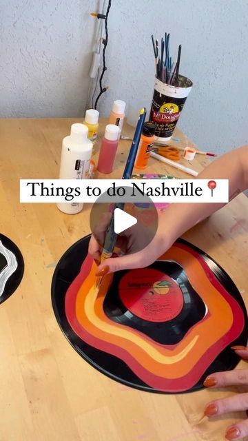 Paint Vinyl Records Diy, How To Paint A Record, How To Paint Records, Western Painted Records, Painted Records Vinyl, Vinyl Record Painting Ideas, Painted Records Vinyl Groovy, Vinyl Record Decor, Vinyl Records Diy