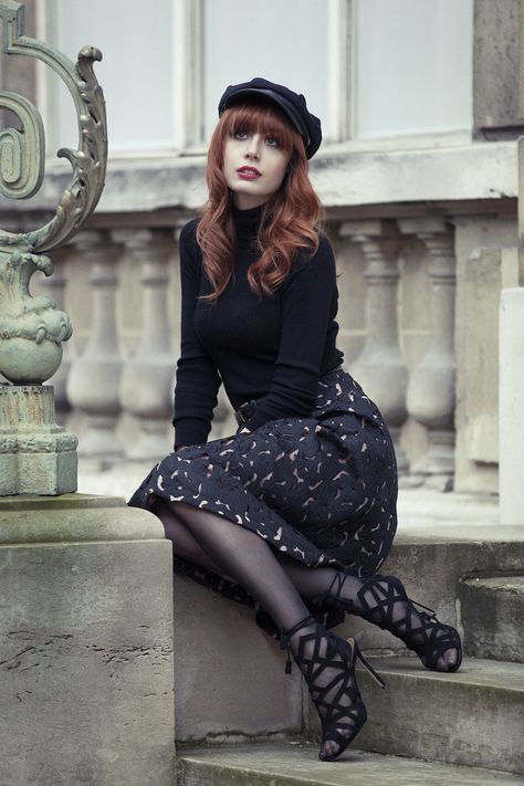 Uniqlo Skirt, Louise Ebel, Red Haired Beauty, Asos Shoes, French Fashion, Wearing Black, American Apparel, Uniqlo, Perfect Outfit