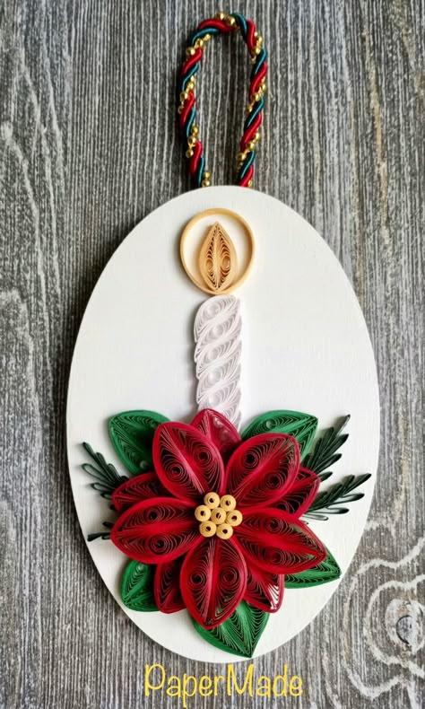 Quilled Christmas Tree Ornaments, Christmas Quilling Ideas, Diy Quilling Christmas, Quilling Gifts, Handcrafted Christmas Cards, Quilling Flower Designs, Christmas Quilling, Paper Quilling Tutorial, Paper Quilling Flowers