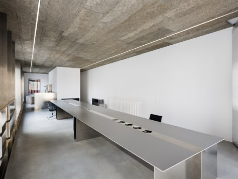 Long Table Design, Concrete Steel Glass Architecture, Design Studio Workspace, Industrial Office Design, Futuristic Interior, Industrial Table, Long Table, Steel Furniture, Modern Office