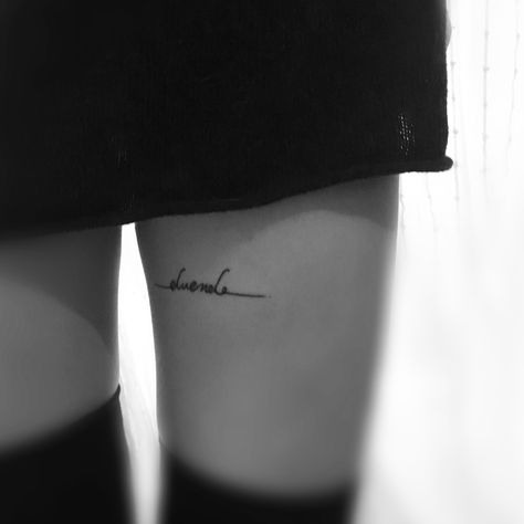 Word tattoo black ink duende inner thigh placement calligraphic Inner Thigh Tattoos, Thigh Tattoo Quotes, Tattoo On Thigh, Dancer Tattoo, Side Thigh Tattoos, Word Tattoo, Incredible Tattoos, Tattoo Black, Word Love