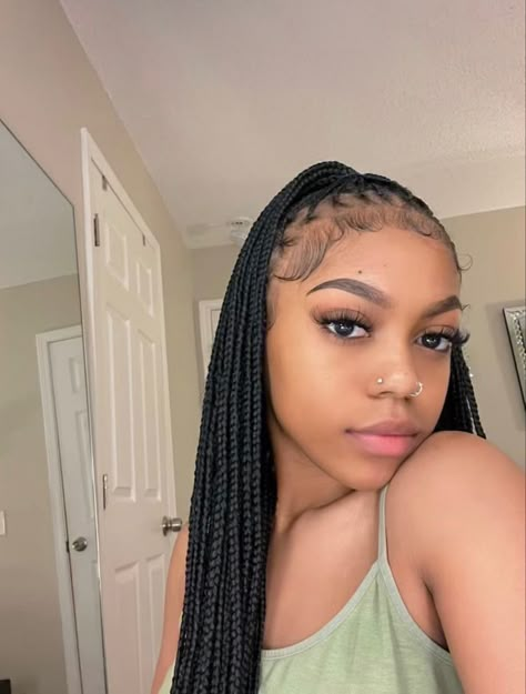 Small Knotless, Protective Hairstyles Braids, Pretty Braided Hairstyles, Girls Hairstyles Braids, Hair Ponytail Styles, Hair Laid, Knotless Braids, Ponytail Styles, Braided Hairstyles For Black Women