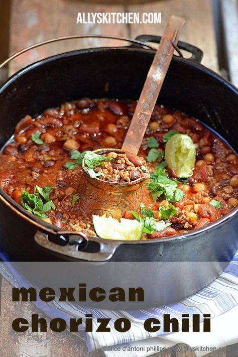 Mexican chorizo chili has all the components needed to be in the BEST chili Hall of Fame! There’s one secret ingredient that makes it pop! #chili #chorizochili Chorizo Dinner Recipes, Chorizo Black Bean, Chorizo Dinner, Chorizo Chili Recipe, Sausage Chili Recipe, Chorizo Recipes Dinner, Spanish Stew, Chorizo Chili, Sausage Chili