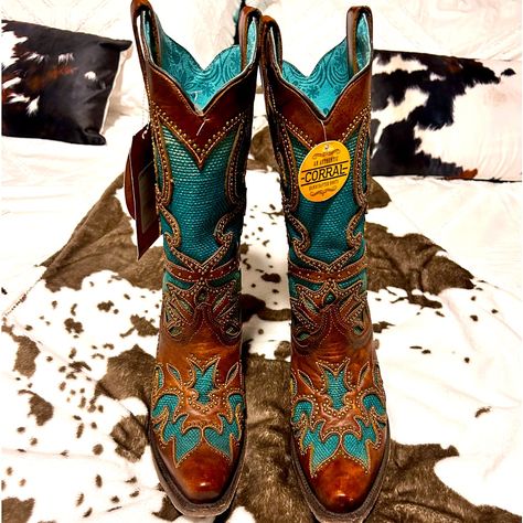 Brand New Pair Of Corral Cowboy Boots Size 6 1/2- Never Worn Butterfly Boots Cowboys, Turquoise Cowgirl Boots, Western Turquoise Boots For Rodeo, Roma Style, Corral Shoe Boots, Corral Shoe Boots Tall, Womens Cowboy Boots, Turquoise Cowboy Boots, Dress And Cowboy Boots