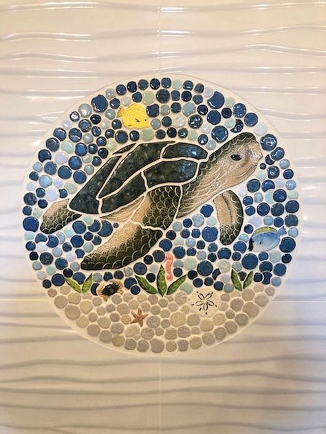 Mosaic Turtles, Sea Turtle Mosaic, Turtle Mosaic, Mosaic Tray, Glass Painting Designs, Mosaic Art Projects, Scout Ideas, Mosaic Ideas, Mosaic House