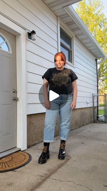 midsize fashion on Instagram: "The weather was beautiful today 🥹

#midsize #midsizefashion #midsizestyle #styleinspo #thriftedfashion #altfashion #altgirls #docmartens" Mid Size Fashion, Midsize Fashion, Midsize Style, Alt Girls, Thrift Fashion, Alt Fashion, Doc Martens, May 1, Fashion Inspo