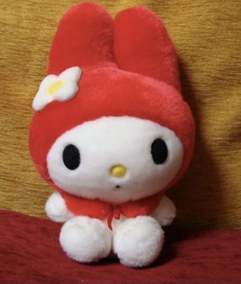 Hello Kitty Plush Icon, Hello Kitty Strawberry Plush, My Melody Plush Pattern, My Melody Plush Aesthetic, Pekkle Plush, My Melody Stuffed Animal, Red My Melody, Hello Kitty Doll, My Melody Plush