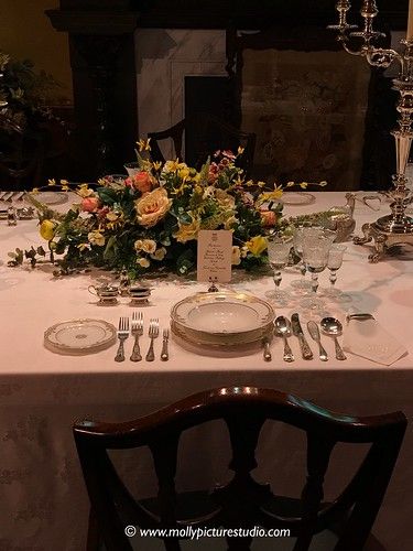 Antique Table Setting, Downton Abbey Series, Table Dressing, Table Manners, English Castles, Tablescape Ideas, Elegant Table Settings, China Dishes, Mood And Tone