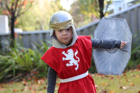 Knights Costume Diy, Kids Knight Costume, Diy Knight Costume For Kids, Knight Costume Diy Boys, Kids Knight Costume Diy Boys, Felt Knight Costume, Diy Knight Costume, Knight Costume For Kids, Diy Costumes For Boys