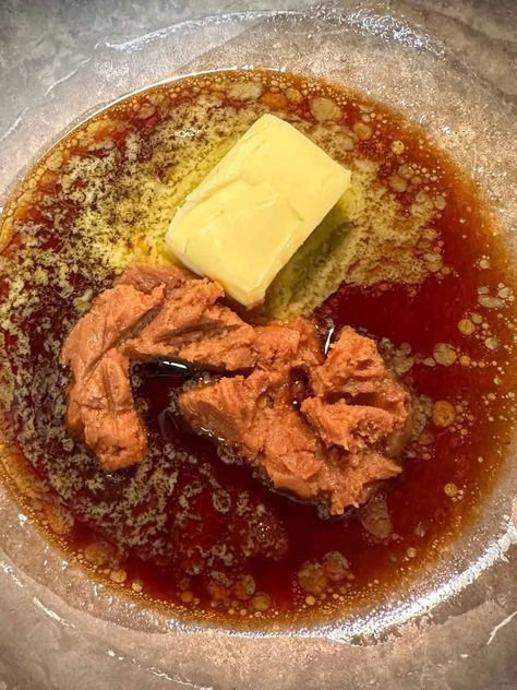 Miso Butter Sauce, Miso Sauce Recipe, Miso Sauce, Brown Butter Sauce, Miso Butter, Asian Sauce, Steak Butter, Lets Eat, Steak Sauce