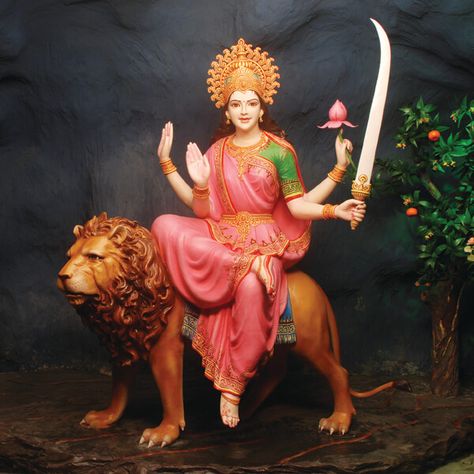 Maa Brahmacharini – Second Avatar of Durga: Maa Brahmacharini is worshipped on the Second Day of Navaratri. Brahmacharini is the goddess who performed ‘Tapa’ (penance) {Brahma – Tapa, Charini –Performer}. Maa personifies love and loyalty. She holds Japa Mala in her right hand and Kamandal in the left hand. She is also called as ‘Uma’ and ‘Tapacharini’ and provides knowledge and wisdom to her devotees. Devi Murti, Nava Durga, Navratri Devi Images, Nav Durga, Maa Laxmi, Goddess Kali Images, Durga Ma, Maa Image, Durga Ji