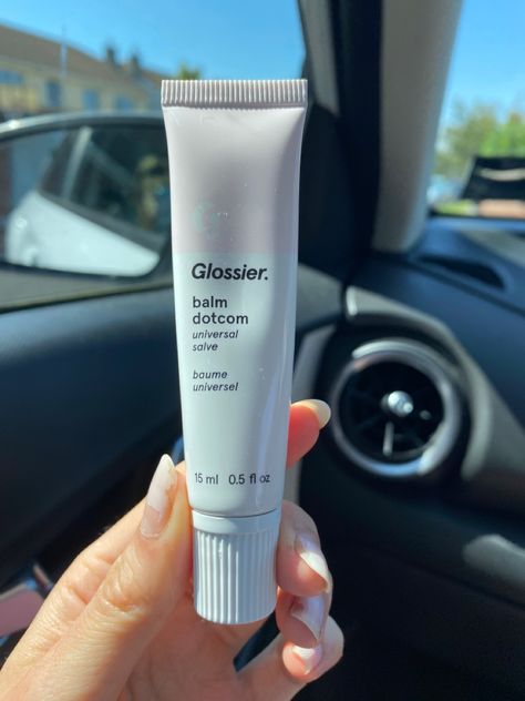 Original Glossier lip balm Glossier Lip Gloss Clear, Glossier Lidstar, Glossier Lip, Glossier Lip Balm, Glossier Lip Gloss, Wishlist 2024, Balm Dotcom, Glossy Lips, Lip Balm