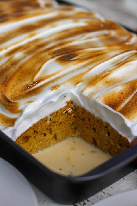 Pumpkin Tres Leches Cake Recipe, Maple Meringue, Pumpkin Tres Leches, Pumpkin Tres Leches Cake, Tres Leches Recipe, Cuban Mojo, Tres Leches Cake Recipe, Meringue Recipe, House Wife