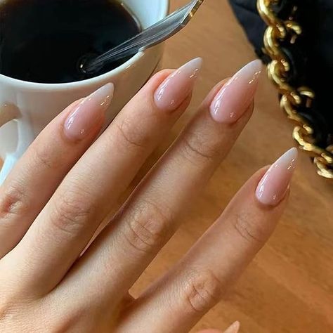 Holiday Nail Inspiration for Your Next Manicure - Jena Green Red Aura Nails, Nude Nail Design, Nude Nail Ideas, Prom Nail Ideas, Cute Fake Nails, French Nail Ideas, Long Nail Ideas, Clean Girl Nails, Enhance Beauty