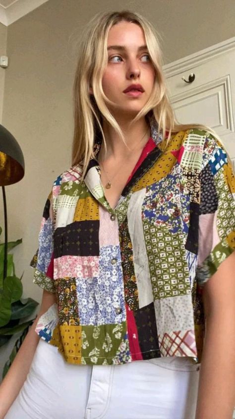 Patchwork Aesthetic, Patchwork Trends, Ropa Upcycling, Patchwork Fashion, Patchwork Clothes, Quilted Clothes, Patchwork Shirt, Estilo Hippie, Patchwork Top