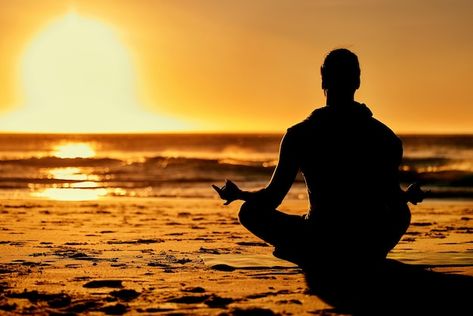 Lotus yoga and silhouette of man at beac... | Premium Photo #Freepik #photo #active-people #outdoor-sports #men-health #sport-people Yogi Meditating, Man At Beach, Meditation Man, Man Meditating, Yoga Man, Yoga Aesthetic, Men Health, Lotus Yoga, Yoga Pictures