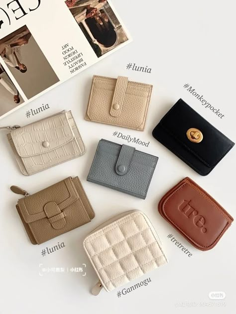 Trendy Wallets For Women, Mini Wallet Aesthetic, Wallet Inspo Aesthetic, Korean Wallet Aesthetic, Korean Purse, Cute Wallet Aesthetic, Wallets Aesthetic, Korean Wallet, Aesthetic Wallet