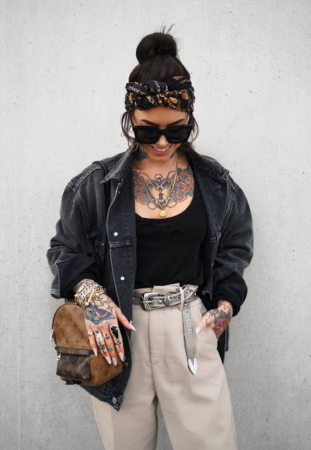 Sammi Outfits With Harness Belt, Sammi Jefcoate Outfits, Sammi Jefcoate Style, Sammi Jefcoate, Look Grunge, Outfit Tips, Louis Vuitton Shop, Looks Black, Business Outfit