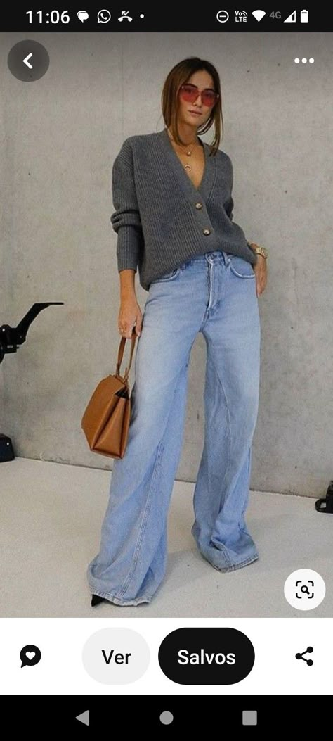 Work Issues, Jean Oversize, Wide Leg Jeans Outfit, Classy Business Outfits, Mode Boho, Outfit Jeans, Wide Jeans, Mode Inspo, Work Outfits Women