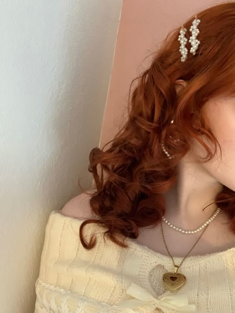 Red Hair Inspo, Ginger Hair Color, Ginger Girls, Penteado Cabelo Curto, Orange Hair, Dream Hair, Ginger Hair, Pretty Hairstyles, Hair Looks