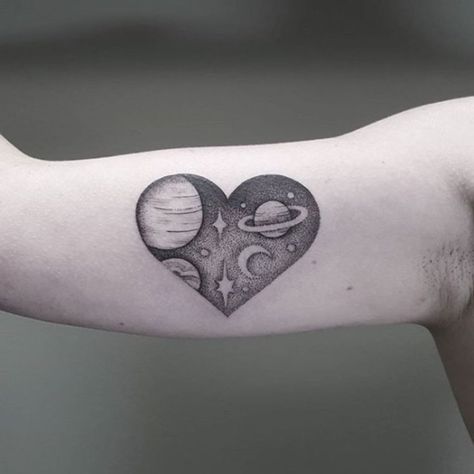 10 Unique Tattoos That Capture The Night Sky | UltraLinx Night Tattoo, Planets And Stars, Planet Tattoos, Tattoo Trend, Geniale Tattoos, Heart Tattoo Designs, Space Tattoo, Unique Tattoo, Great Tattoos