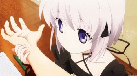 Anime Arms, Best Drawing Ideas, Vampire Bites, Best Drawing, Anime Funny Moments, Elf Ears, Perfect Gif, Funny Moments, Anime Images