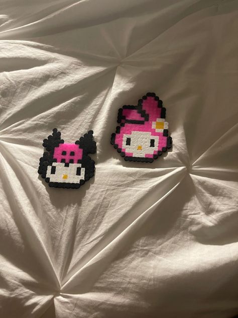 Kuromi Pearl Beads, Kuromi Hama Beads, My Melody Perler, My Melody Perler Beads, Kuromi Perler Beads, Kuromi Beads, Rave Kandi Ideas, Fused Beads, Kuromi My Melody