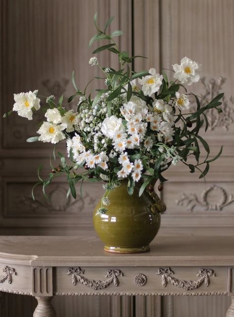 Beautiful Spring Flower Arrangement for Home Decoration, Large Bunch o – Paintingforhome Country Floral Arrangements, Daisy Arrangements, Daisy Flower Arrangements, Daisy Centerpieces, Rose Branch, Tall Floral Arrangements, Floral Designs Arrangements, Home Flower Arrangements, Rustic Arrangements