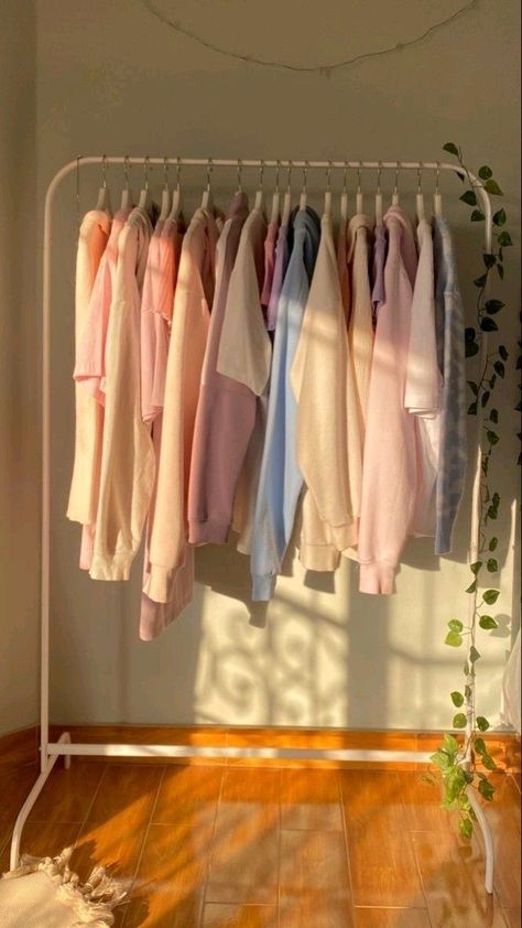 Clothing Rack Bedroom, Garment Rack, Pinterest Room Decor, Room Redesign, Cute Bedroom Decor, Garment Racks, Cozy Room Decor, Hanging Clothes, Room Makeover Bedroom