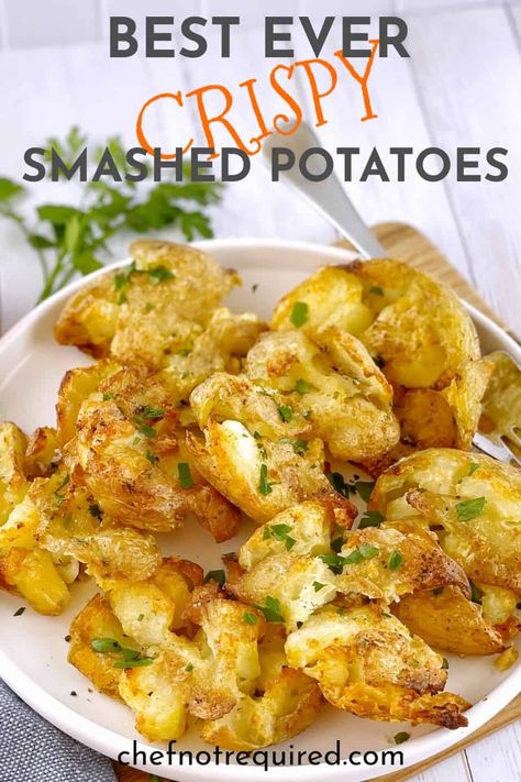 These crispy smashed potatoes are made with baby chat potatoes. Oven roasted until they are crisp and crunchy, this chat potatoes recipe will be on repeat in your kitchen! With butter and garlic, these crushed new potatoes will be a hit with the whole family! #chefnotrequired #chats #chatpotatoes #smashedpotatoes Potatoes Oven Roasted, Potatoes Oven, Seasoned Sour Cream, Crunchy Potatoes, Crushed Potatoes, Potatoes In Oven, Crispy Smashed Potatoes, Aussie Food, Roasted Potato Recipes