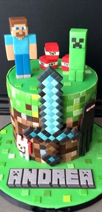 Minecraft Smash Cake, Minecraft Birthday Cakes, Minecraft Cake Ideas Boys, Minecraft Dort, Minecraft Cake Ideas, Minecraft Cake Designs, Pastel Minecraft, Minecraft Cakes, Cake Minecraft