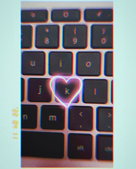 K Letter Images, Keyboard Letters, Pretty Wallpaper Ipad, K Ring, Michael Jackson Funny, Funny Yugioh Cards, Bond Paper Design, Aesthetic Letters, Tattoo Lettering Fonts