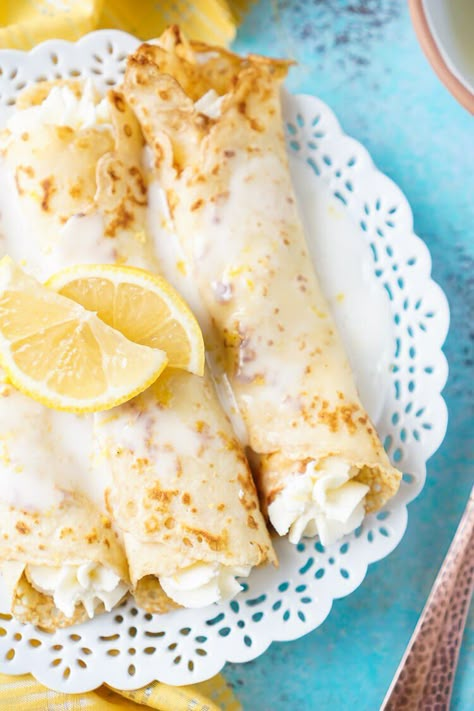 Cheesecake Crepes, Crepes Savory, Recipes Crepes, Crepe Recipe Savory, Lemon Crepes, Happy Hour Appetizers, Sweet Crepes Recipe, Dessert Crepes, Easy Crepe Recipe