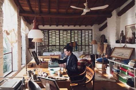 At Santa Maddalena, a Retreat for Writers, ‘Literature is the Primary Value’ - The New York Times Writers Retreat, Artist Retreat, The English Patient, The New York Times, Tuscany, New York Times, Writers, Pinterest Likes, Literature