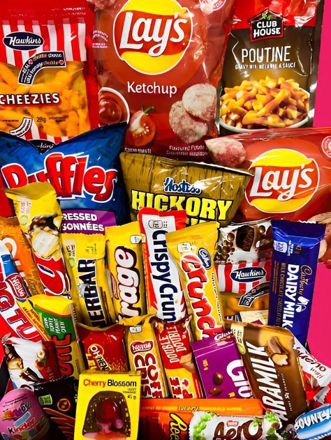 Red Snacks Basket, Uk Snacks, Chips Storage, Snack Box Gift, Big Box Of Chocolates, Poutine Gravy, Canadian Candy, Canadian Snacks, 90s Sweets Uk