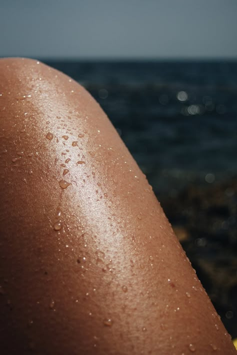 Sweaty Skin Aesthetic, Wet Skin Photoshoot, Wet Skin Photography, Close Up Aesthetic Pictures, Summer Skin Aesthetic, Water Droplets On Skin, Skin Close Up, Aesthetic Stock Photos, Skin Texture Photography