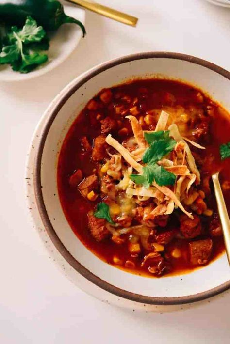 Carnitas Tortilla Soup - that's what she eats. Carnitas Soup Recipes, Pork Tortilla Soup, Carnitas Soup, Tortilla Soup Recipe, Shredded Pork, Homemade Salsa, Veggie Side Dishes, Tortilla Soup, Roasted Carrots