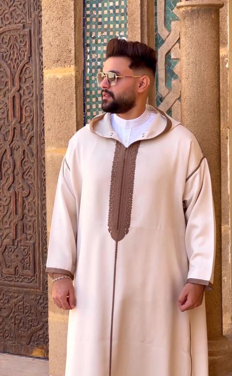 Kanzu Wear, Algerian Clothing, Gents Kurta Design, Moroccan Clothing, Gents Kurta, National Clothes, Mode Kimono, Mode Turban, Modest Fits