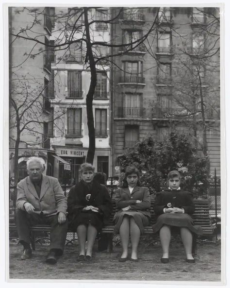 The Gleaners And I, Umbrellas Of Cherbourg, Louis Daguerre, Agnes Varda, French Cinema, Study Photography, Alexander Calder, Artistic Installation, Still Photography