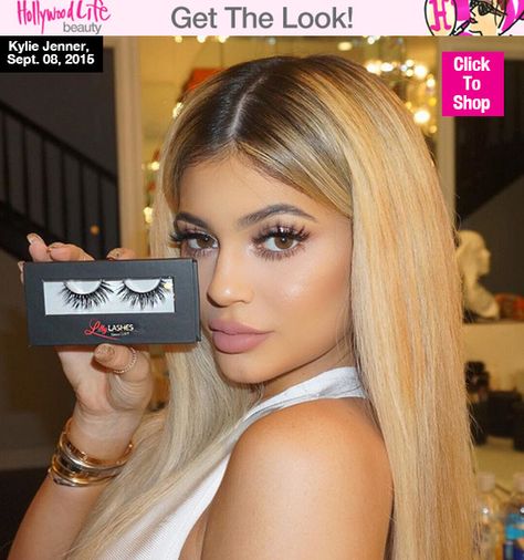 Kylie Jenner's makeup has been on point lately, and now, she's revealing the exact lashes she wears for her sexy photo shoots. Get them below! Kylie Jenner Eyelashes, Lilly Lashes Miami, Stylizacje Kylie Jenner, Kylie Jenner Eyes, Maquillaje Kylie Jenner, Maquillage Kylie Jenner, Kylie Jenner Lashes, Lily Lashes, Best Fake Eyelashes