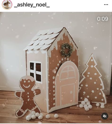 Gingerbread House Kids Playhouse, Ginger Bread House Card Board, Diy Gingerbread Playhouse, Large Cardboard Gingerbread House Diy, Gingerbread House Display Ideas, Cardboard Gingerbread House Diy Lifesize, Giant Gingerbread House Diy, Gingerbread Cardboard House, Gingerbread Cardboard