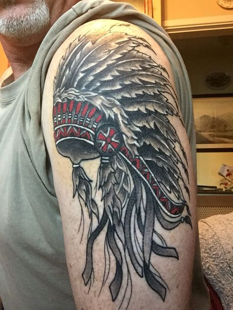 Sioux Indian Tattoo, Native Tattoo For Men, Sioux Tattoo, Head Dress Tattoo, Porcupine Tattoo, Indian Head Tattoo, Indian Sketches, Shoulder Tattoo For Men, Indian Headdress Tattoo