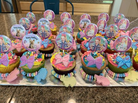 Jojo Siwa Birthday Cupcakes, Jojo Siwa Cupcakes, Jojo Siwa Cupcake Ideas, Jojo Siwa Birthday Cake, Jojo Siwa Birthday, Party Cupcakes, Kid Parties, Year 5, Jojo Siwa